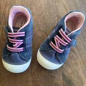 Toddler blue pink 6M suede shoes CUTE